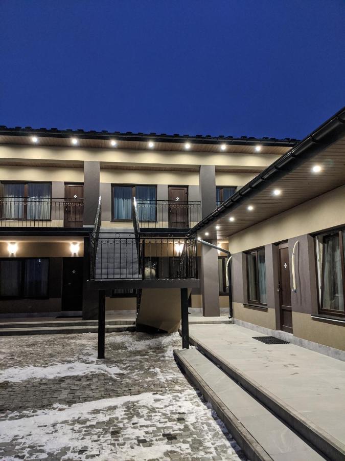 Karavan Bila Krynytsya (Rivne) Exterior photo